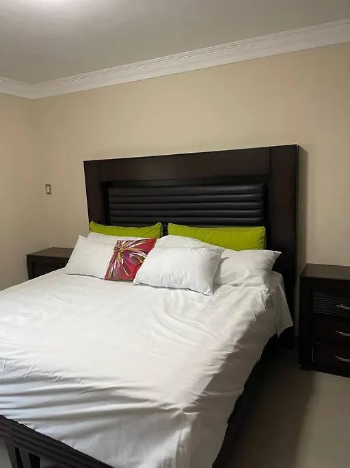 Casa Con Alberca En Excelente Ubicacion, Para Grupos Grandes De Personas Villa Mazatlan