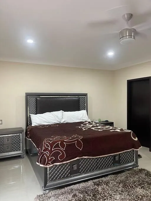 Casa Con Alberca En Excelente Ubicacion, Para Grupos Grandes De Personas Villa Mazatlan