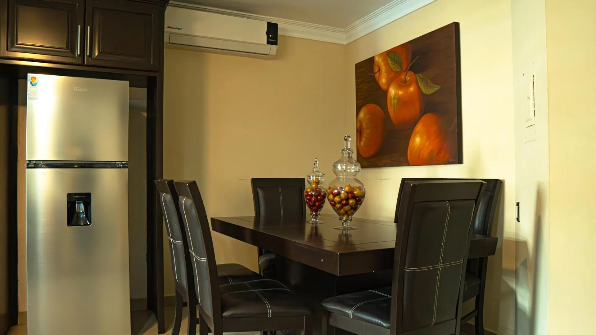 Casa Con Alberca En Excelente Ubicacion, Para Grupos Grandes De Personas Mazatlán Villa