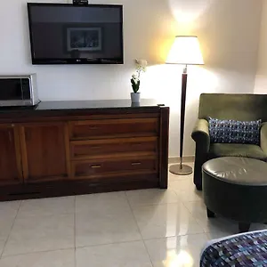  Apartahotel Zona Dorada